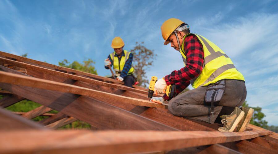 Professional Flat Roofing Installation services in Poughkeepsie, AR